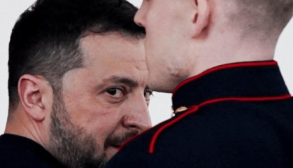 多架航班改道，俄罗斯首都告急，多国将军援基辅，特朗普说出真相