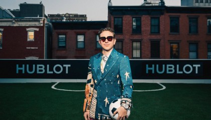 奢侈品媒体｜HUBLOT宇舶表携手KIDSUPER成为屋顶足球场官方合作伙伴｜奢华奢侈媒体 HUBLOT宇舶表 KIDSUPER