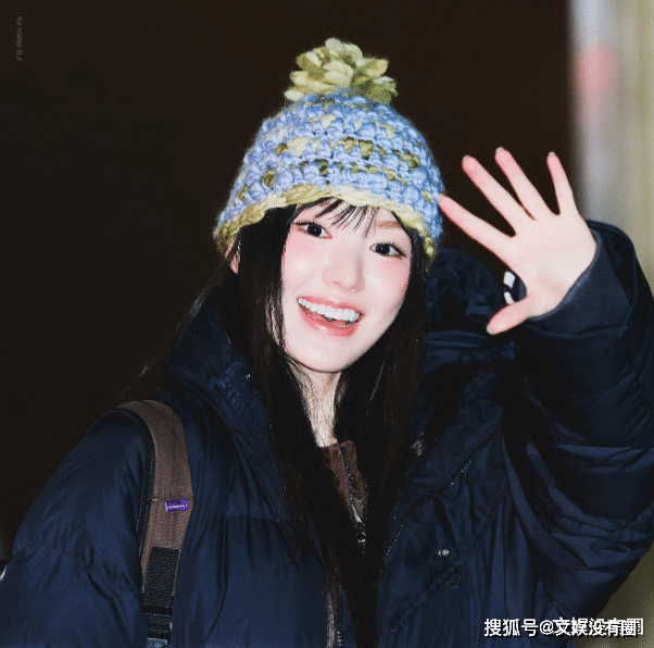 韩网热议：KiiiKiii 这个成员 P 图太狠了！