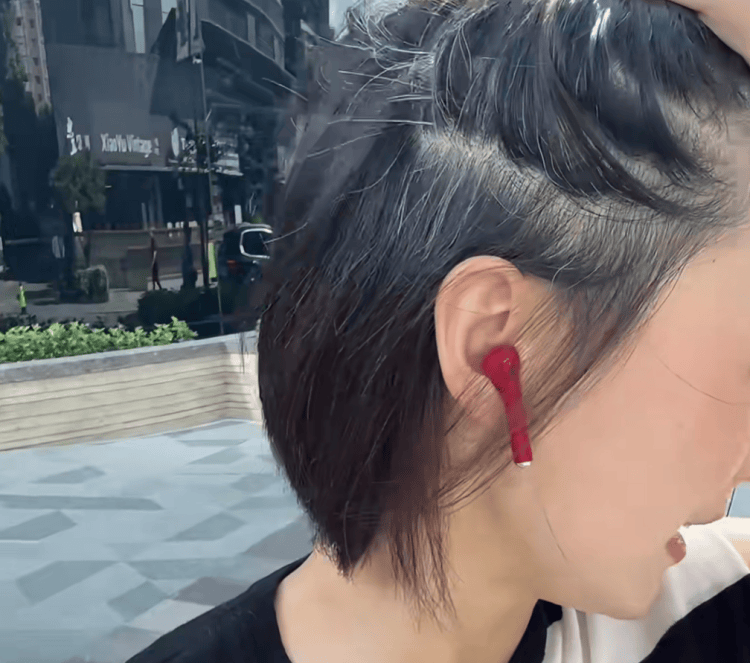 女演员打白发针2个月收效甚微,没人管管可疑的新疗法?