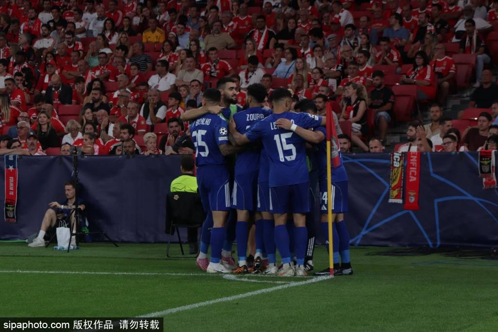 正式官宣!穆里尼奥出任本菲卡主教练,62岁狂人开法拉利来俱乐部